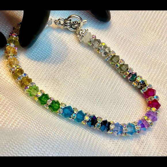 NWT- Rainbow 🌈   Crystal Beaded Bracelet - Picture 1 of 10